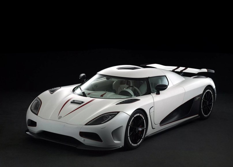 Кенигсегг АГЕРА
