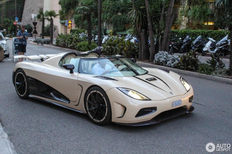 Koenigsegg Agera r Roadster