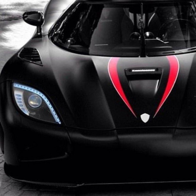 Кёнигсегг АГЕРА черная