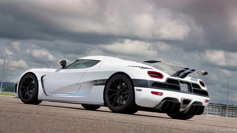 Кенигсегг Agera r