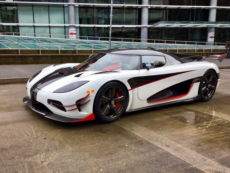 Гиперкар Koenigsegg Agera