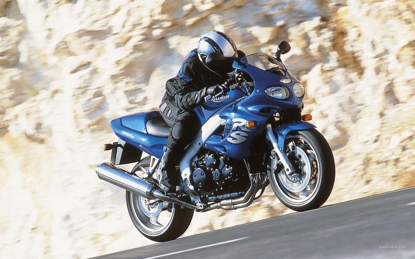 Мотоцикл Триумф спортивный