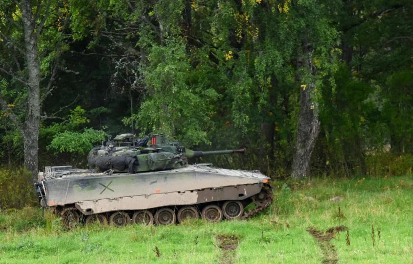 Шведская БМП cv90 трофей