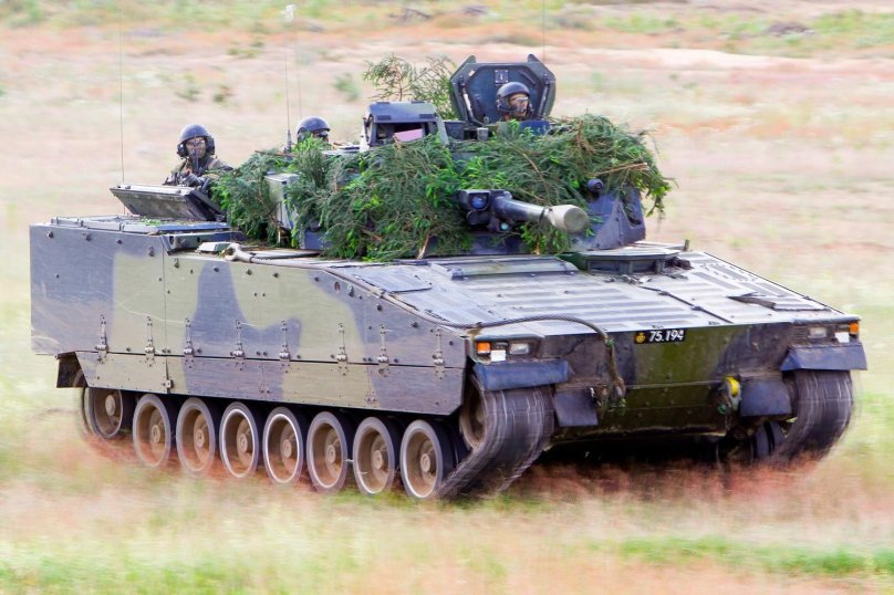 БМП cv90 Armadillo