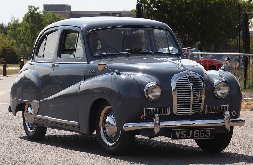 Austin a40