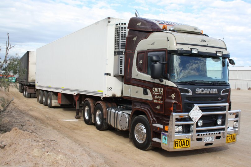 Автопоезд Скания