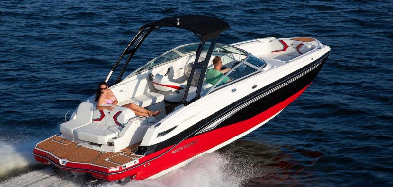 Лодка Monterey