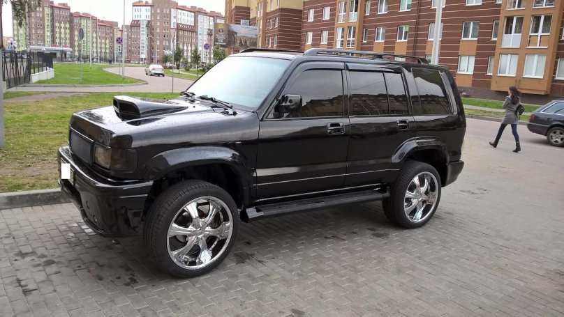 Опель Монтерей