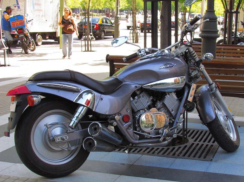 Kymco модель: Venox 250