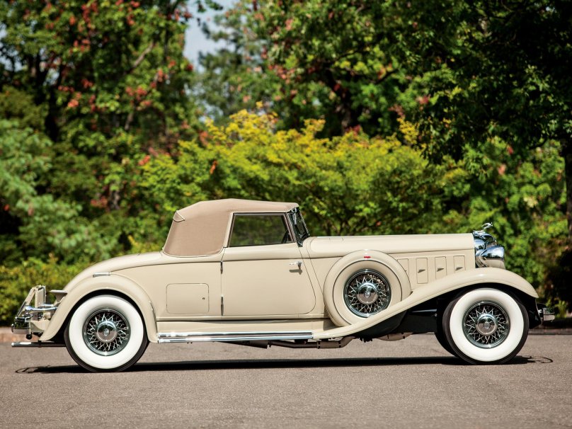 1933 Chrysler Custom Imperial Roadster Convertible LEBARON model CL