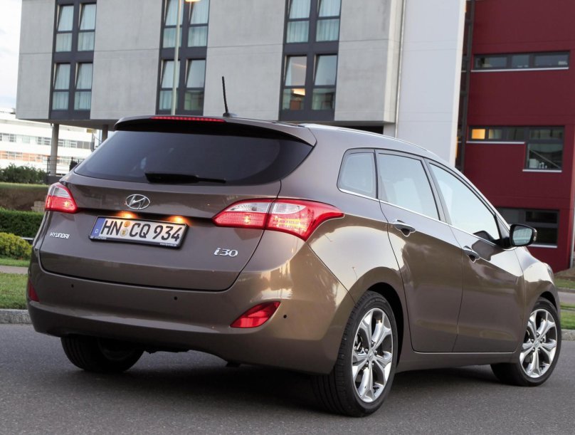 Hyundai i30 универсал