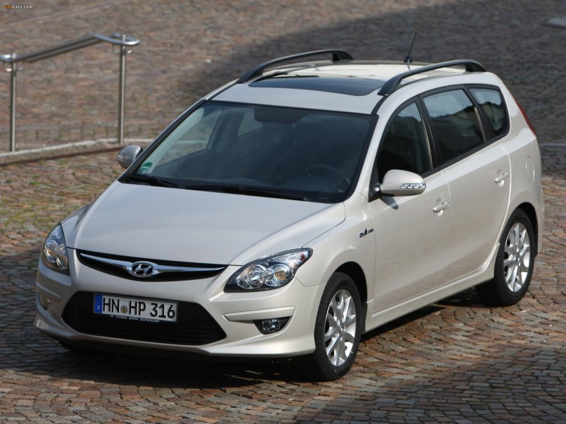 Hyundai i30 CW универсал