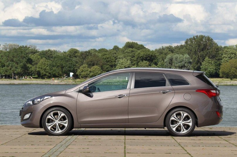 Hyundai i30 универсал