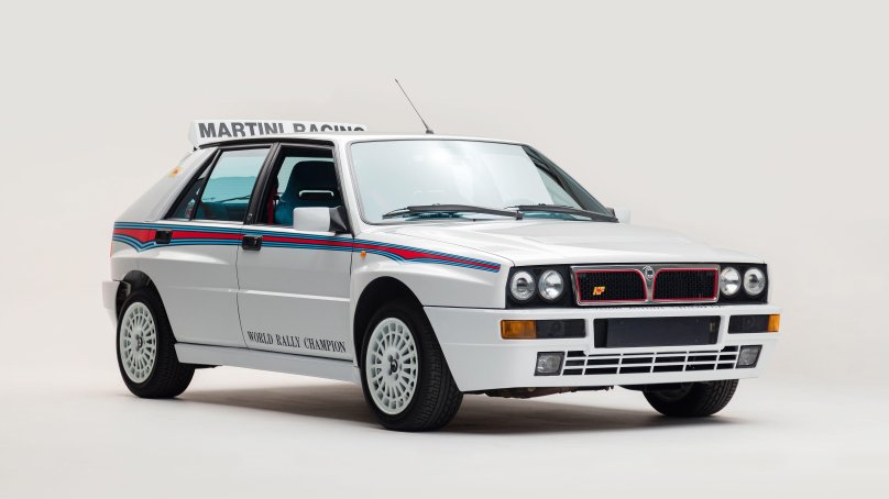 Lancia Delta EVO Martini 6