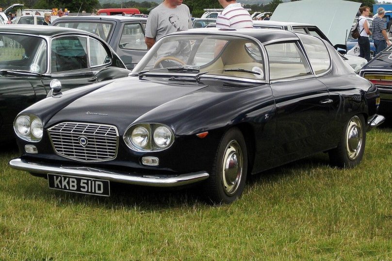 Автомобиль Lancia Flavia 1960
