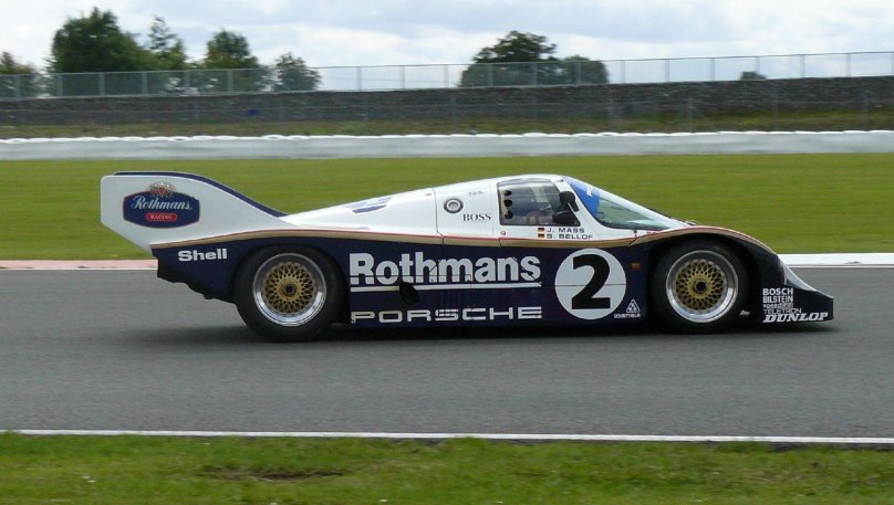Porsche 956
