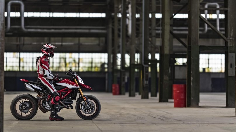 Ducati Hypermotard 950