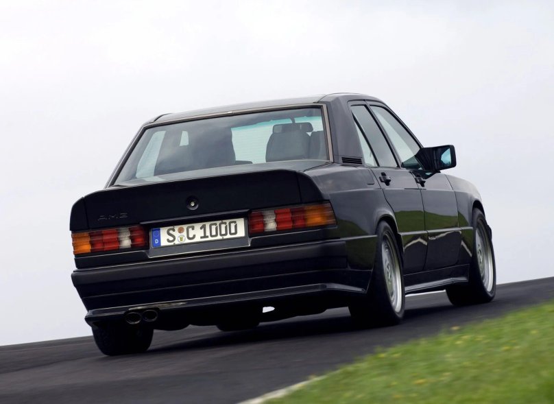 Mercedes Benz w201 AMG