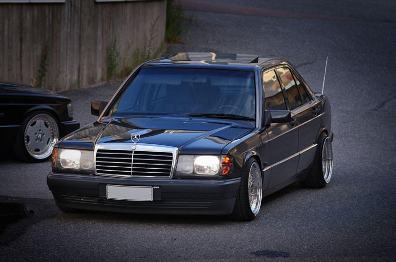 Mercedes 190e w201