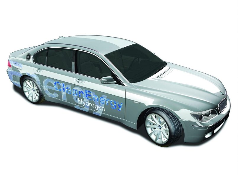 BMW hydrogen 7 с водородным двигателем внутреннего сгорания