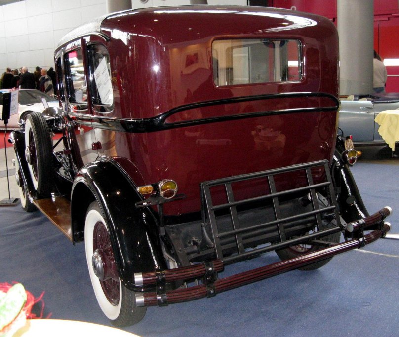 Willys Knight 66 красный