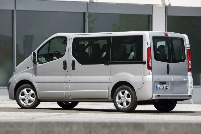 Opel Vivaro 2006