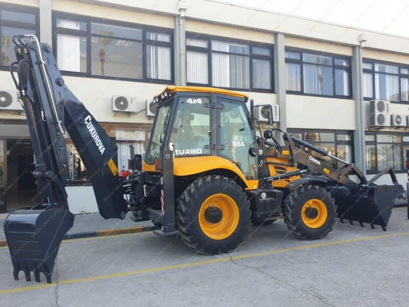 Экскаватор-погрузчик фронтальный Cukurova 884