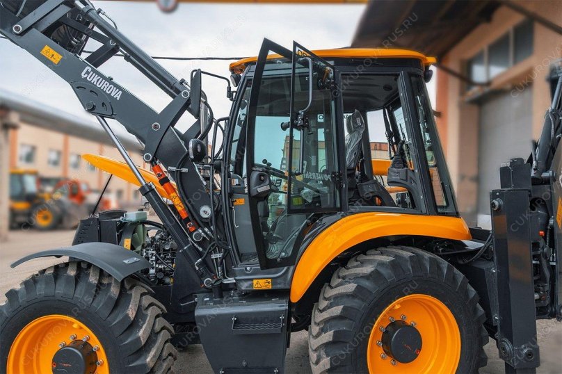 Cukurova 884 экскаватор погрузчик