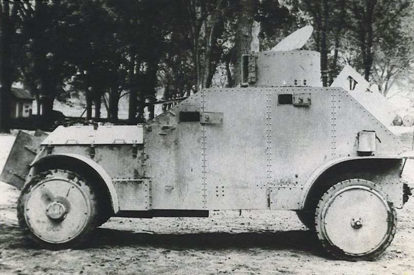 Пирс-Арроу бронеавтомобиль