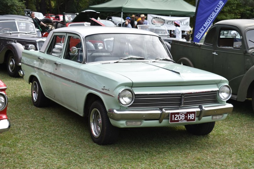 Holden 1965