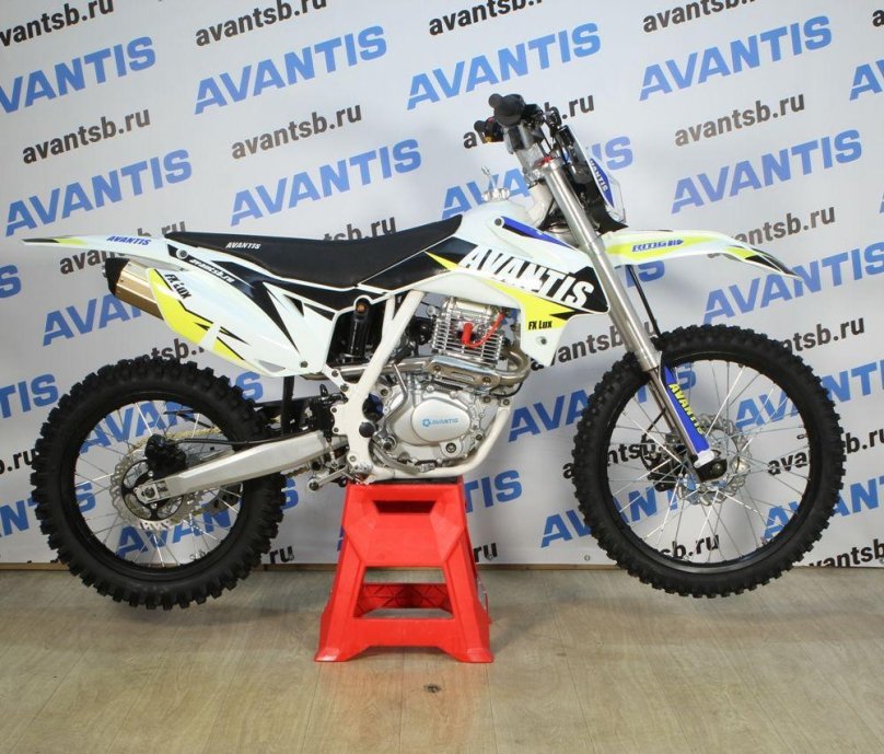 Кроссовый мотоцикл Авантис 250