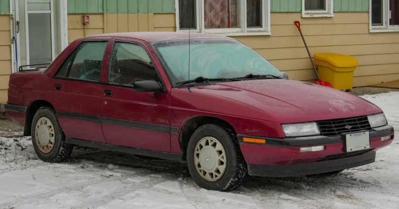 Chevrolet Corsica, 1990