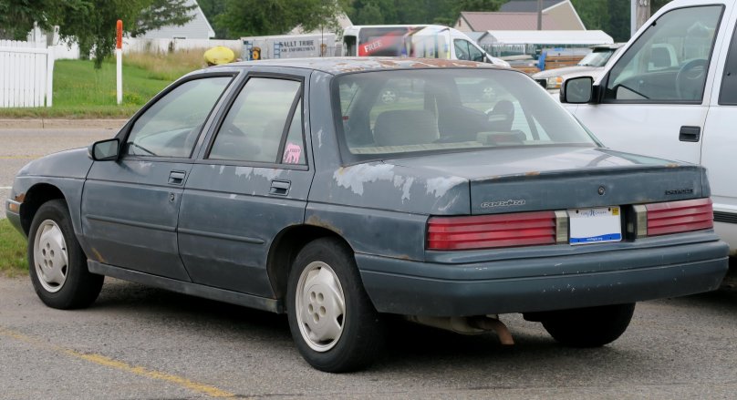 Chevrolet Corsica, 1990