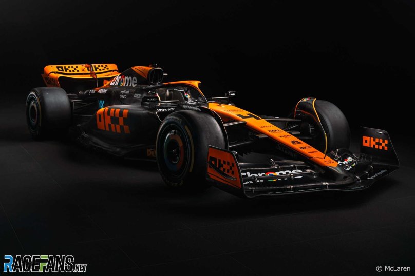 MCLAREN 2023 livery