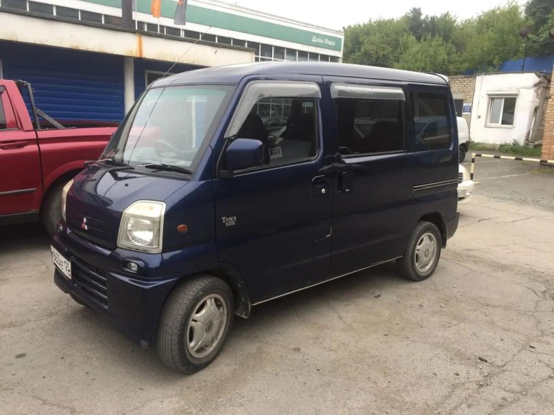 Mitsubishi Town Box 0.7 at, 1999