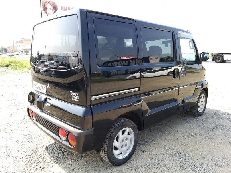 Mitsubishi Town Box, 2001