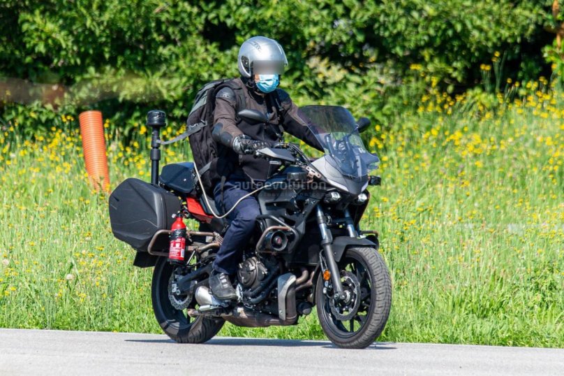 Yamaha MT 09 Tracer 2021