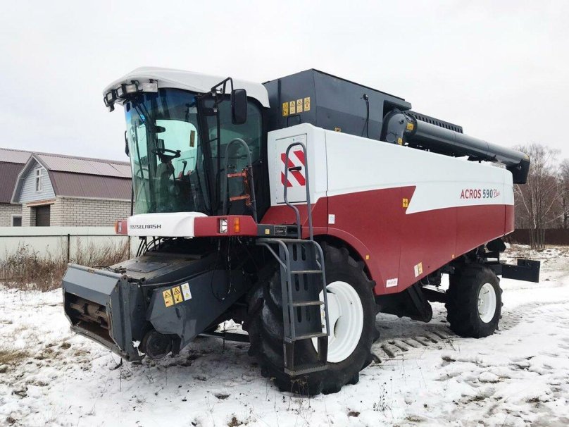 Комбайн Акрос 595 плюс