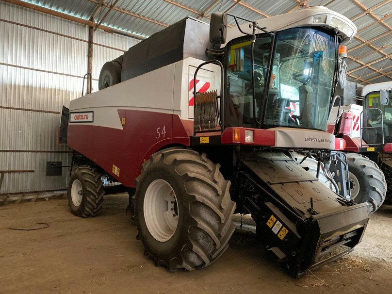 Комбайн Acros 585