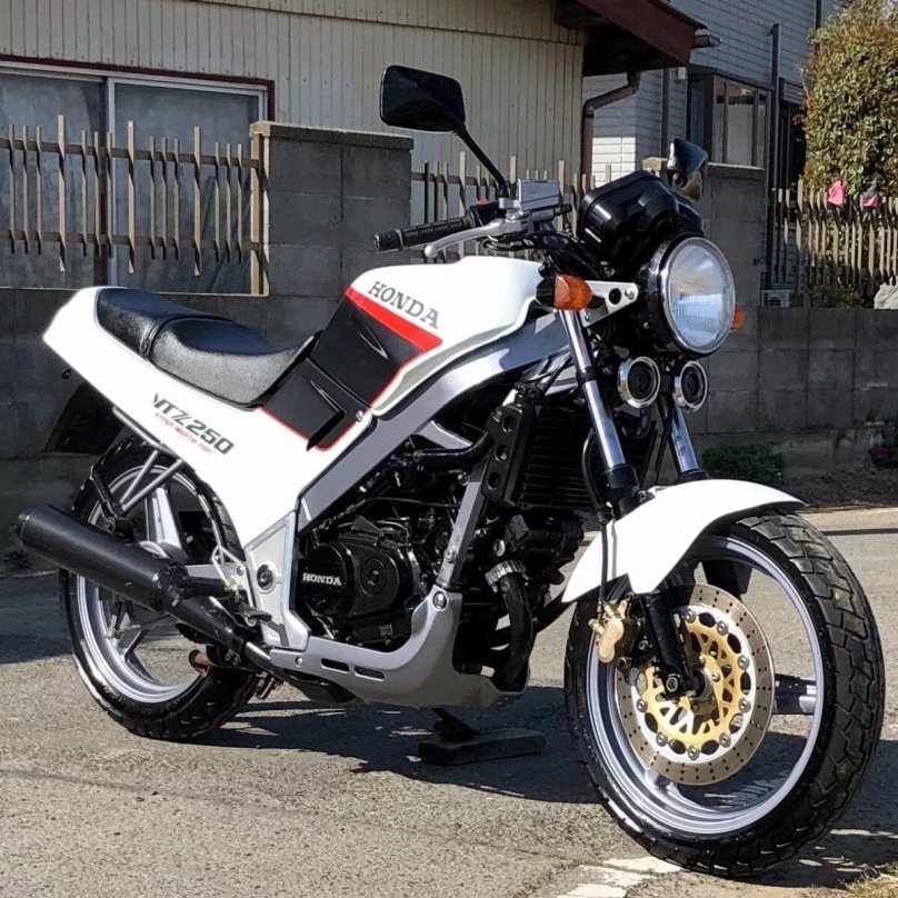 Хонда VTZ 250