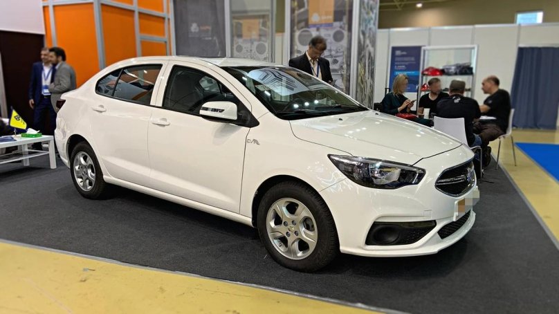 Седан Saipa Shahin