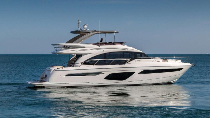 Яхта принцесса s62