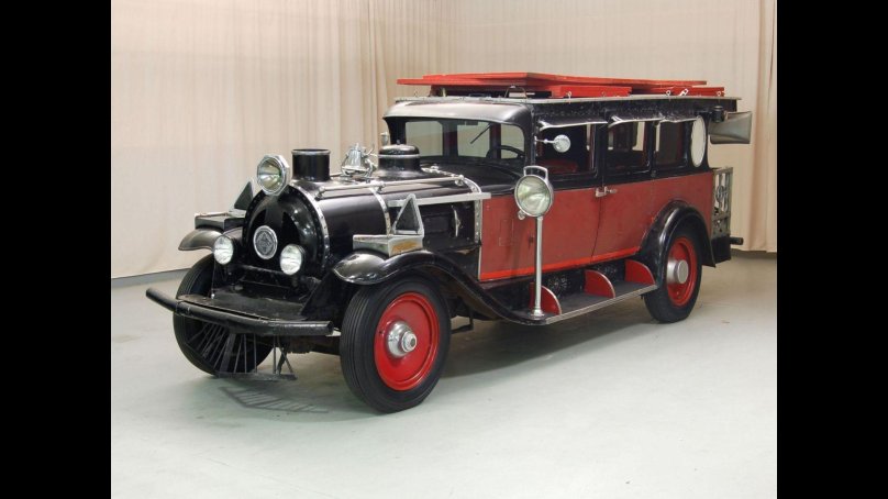 Пожарная легковая машина