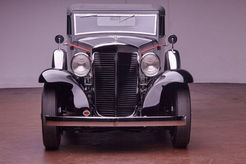 Автомобиль Мармон 34