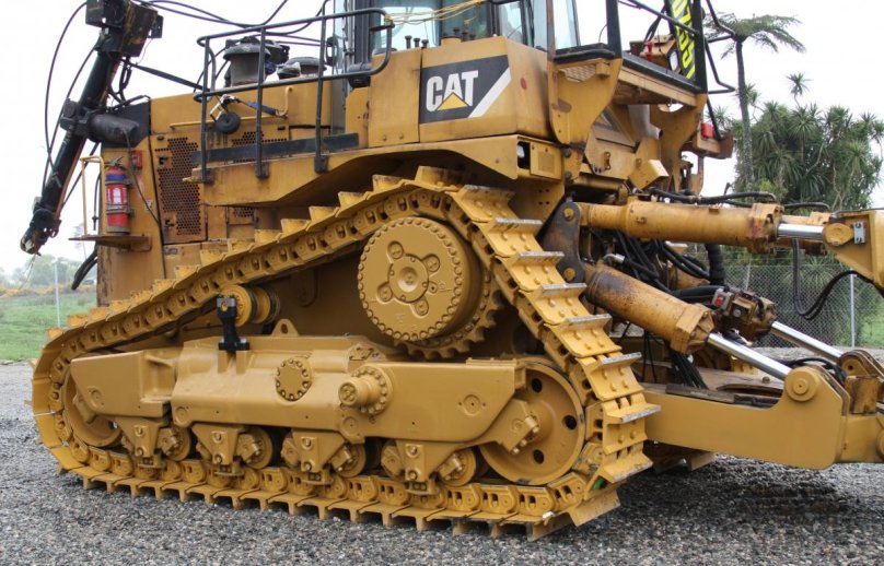 Бульдозер Cat d10t