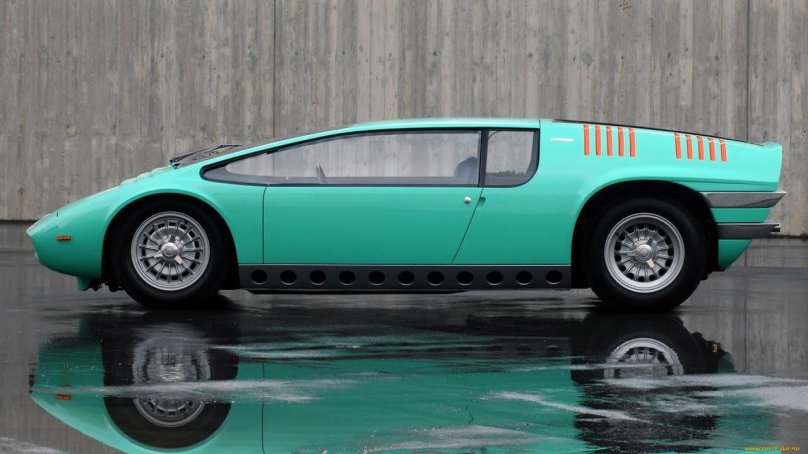 Автомобиль Bizzarrini Manta (1968)