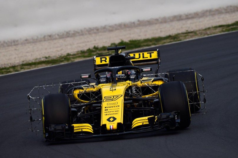 MCLAREN Triple Crown