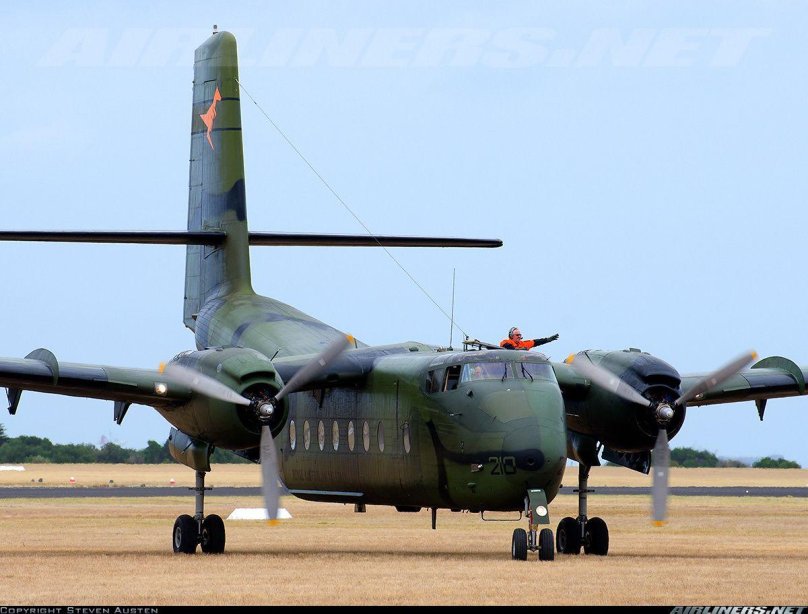 Самолет Caribou