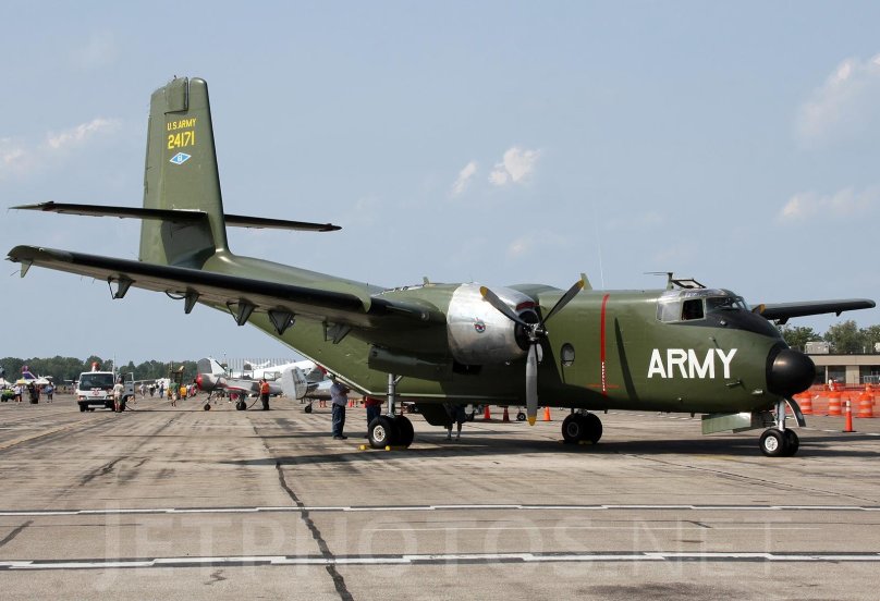 De Havilland Canada DHC-4