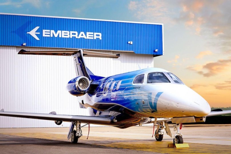 Embraer 100